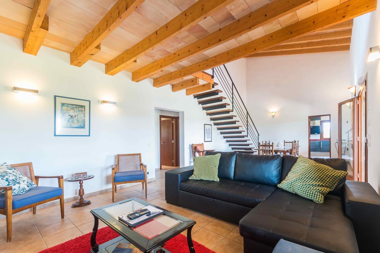 Villa Can Mosca - Private Pool & Large Garden *